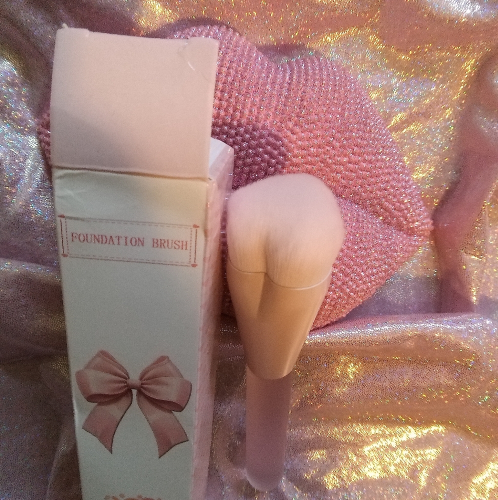 Pink Foundation Brush